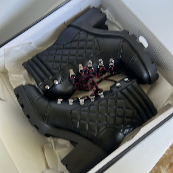 💥SALE💥 Nine West Black Boots 3” high heels - Picture 7 of 7